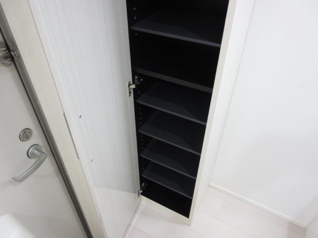 玄関　モデルルーム