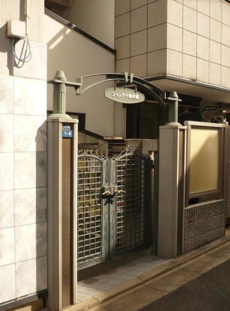 エントランス　エントランス