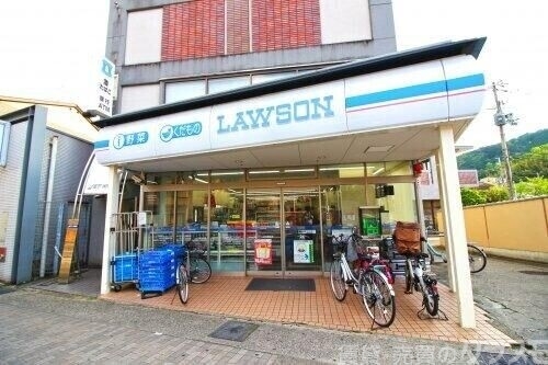 コンビニ　ローソン山科御陵店（コンビニ）まで219m