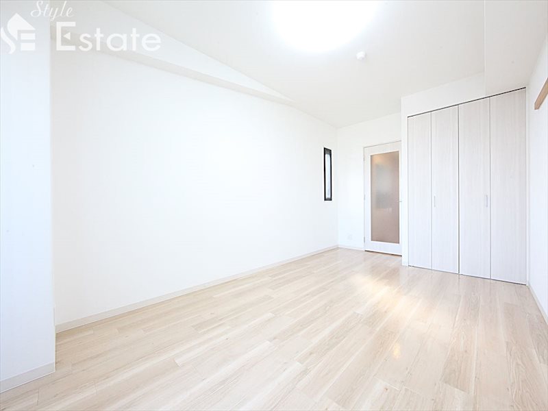 居室・リビング　内装