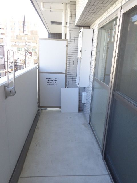 バルコニー　バルコニー