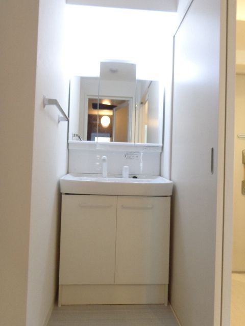 洗面設備　独立洗面台