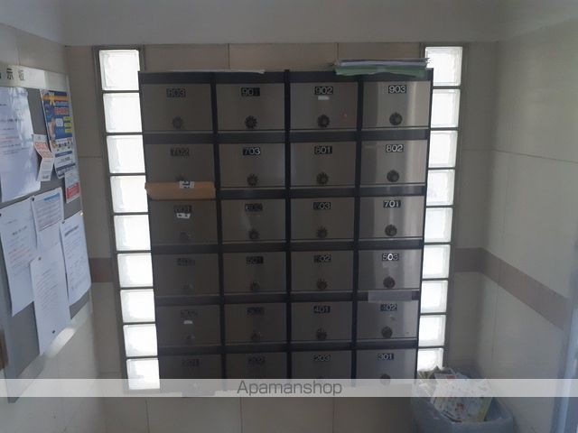 ロビー　ロビー