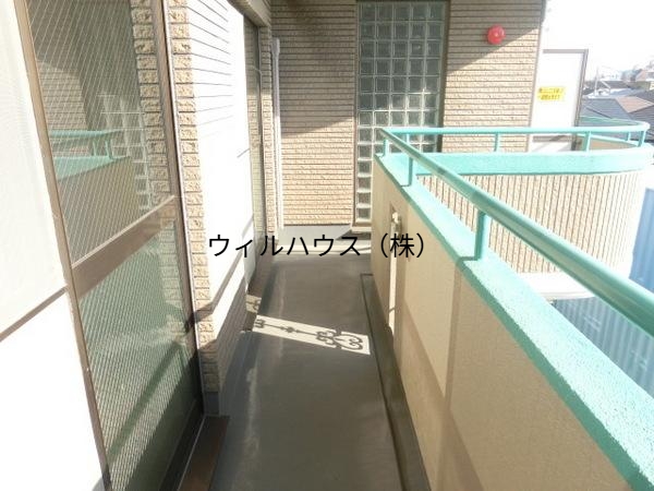 バルコニー　広々バルコニー！日当たり良好！