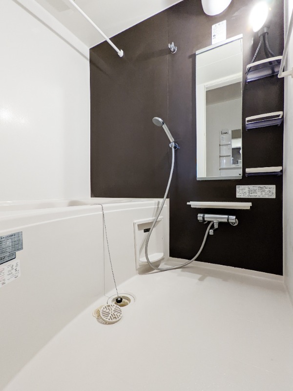 バス・シャワールーム　図面と現状に相違がある場合には現状を優先