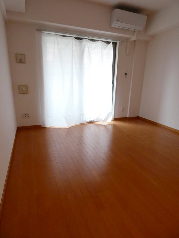 居室・リビング　別の部屋の写真