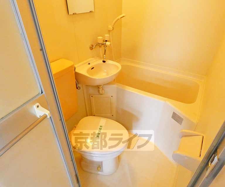 バス・シャワールーム　ユニットバスです！