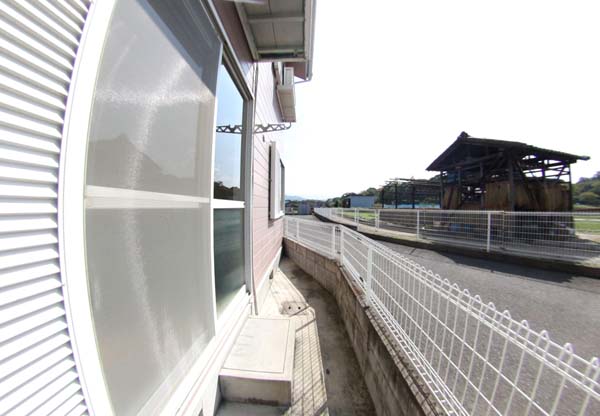 バルコニー　バルコニー付きです