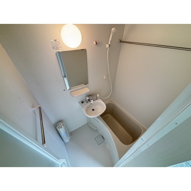 バス・シャワールーム　バスルーム