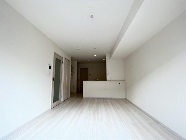 居室・リビング　明るいリビングです！