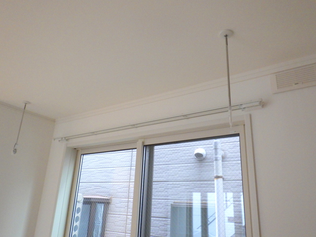 バルコニー　★雨の日に便利な室内物干しフック★