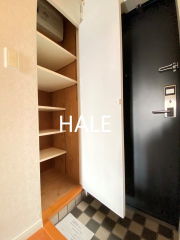 玄関　別号室類似