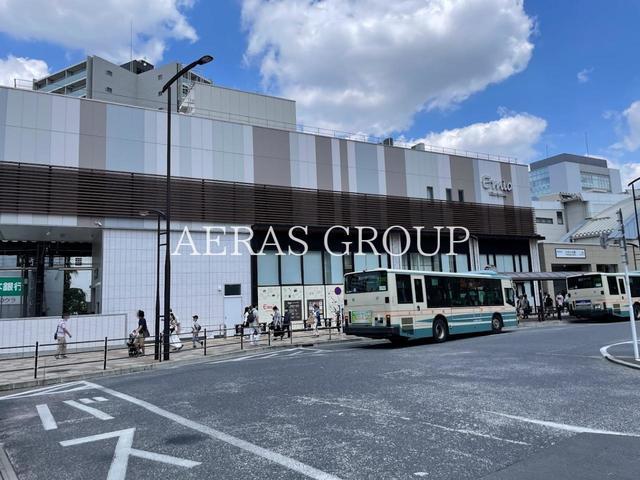 ショッピングセンター　エミオひばりヶ丘（ショッピングセンター）まで393m