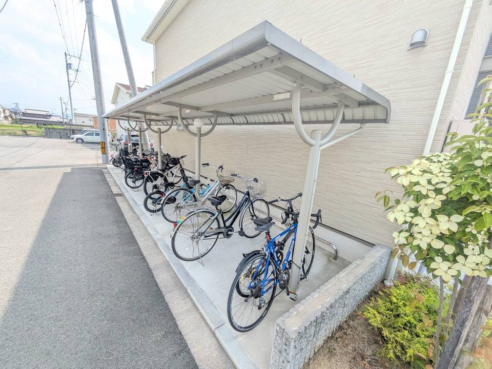 駐車場　駐輪場