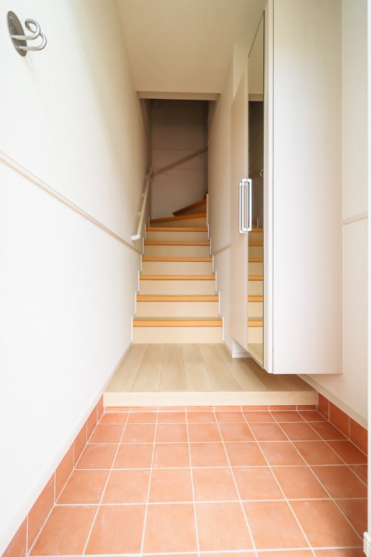 玄関　図面と現状に相違がある場合には現状を優先