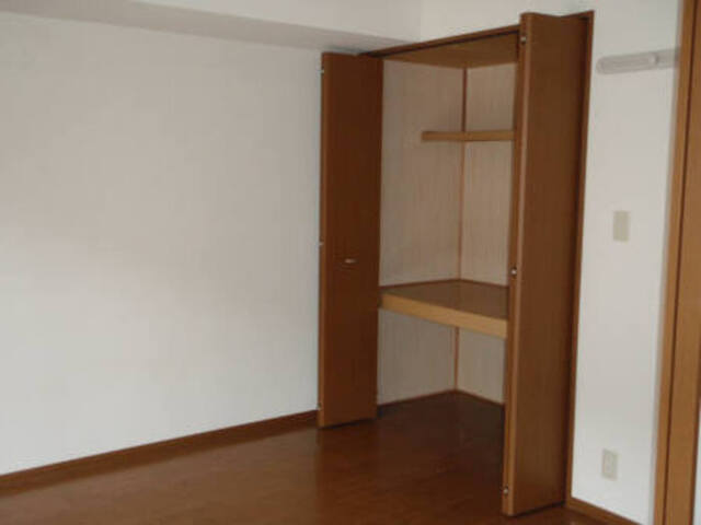 居室・リビング　アドバンス２１　Ｂ１０１　南洋室