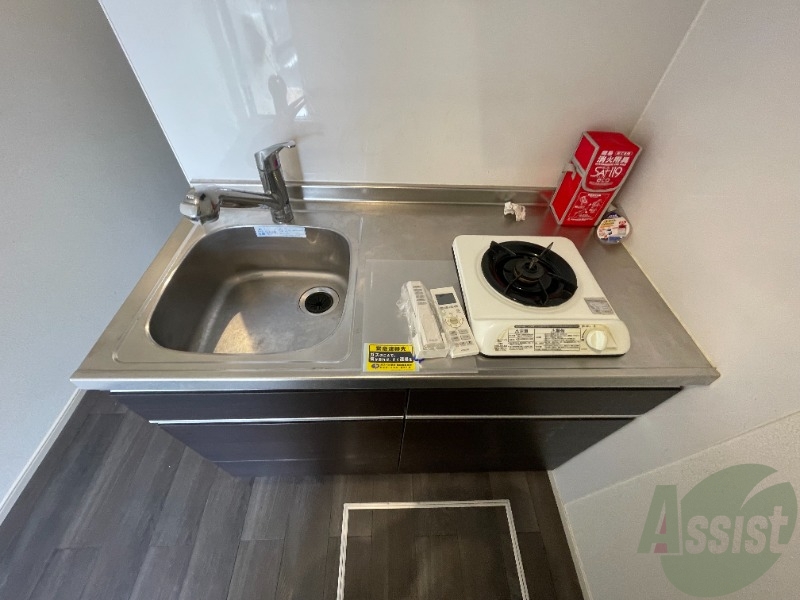 キッチン　こちらはキッチンです。料理するのが楽しみですね。