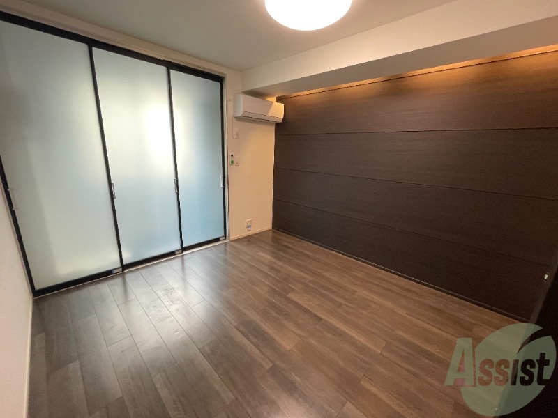 居室・リビング　こちらはリビングです。明るくていいですね。