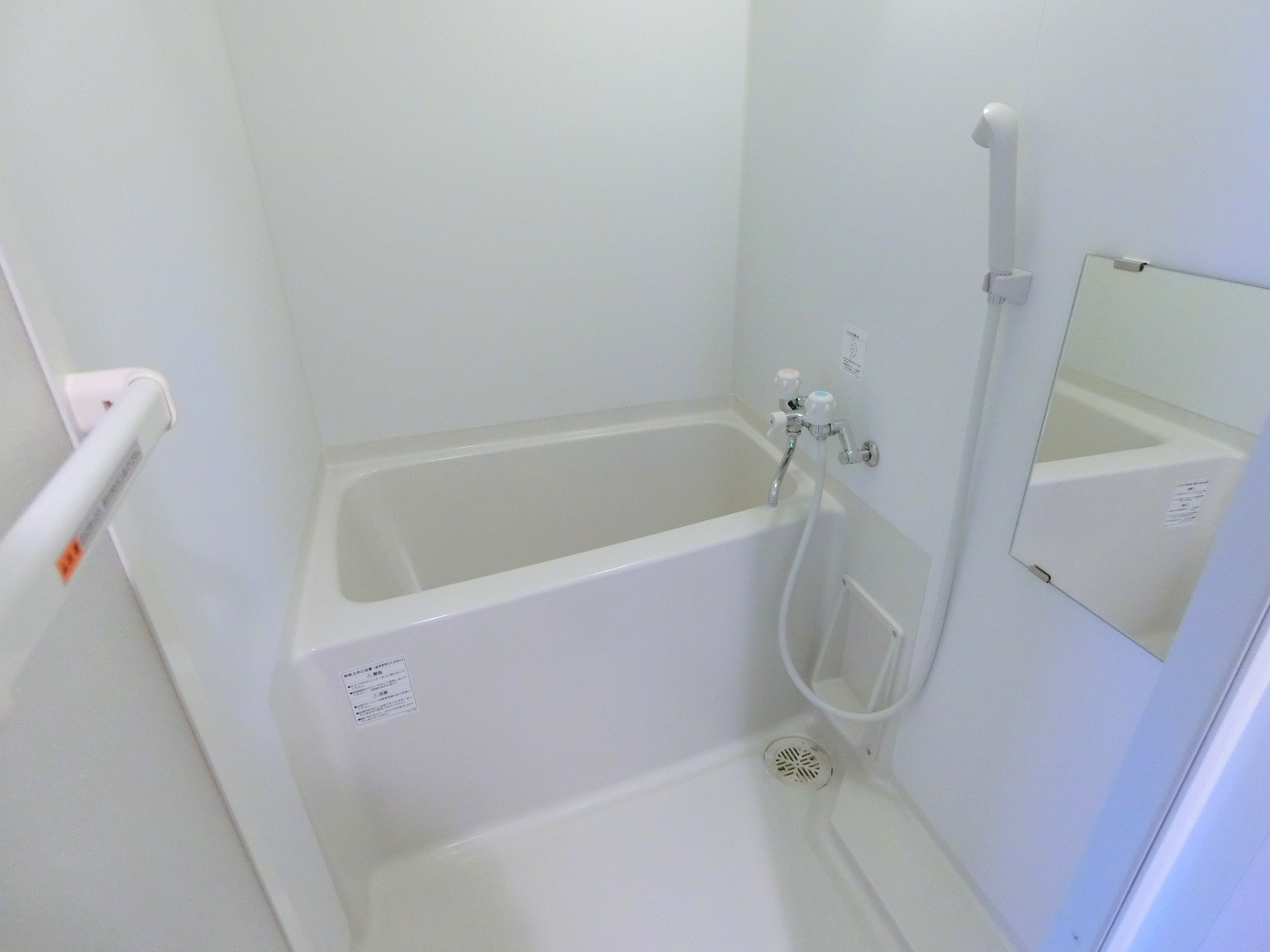 バス・シャワールーム　浴室