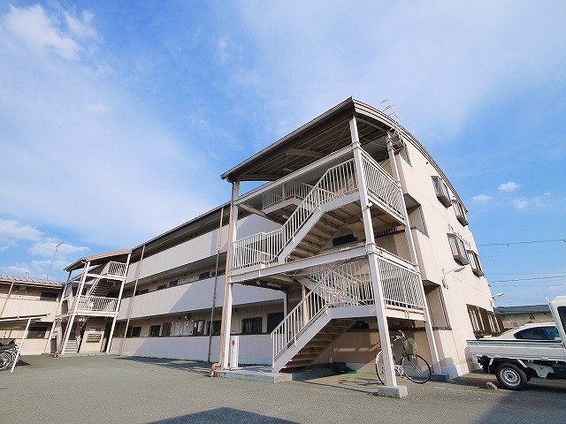 建物外観　外はこのようになっています