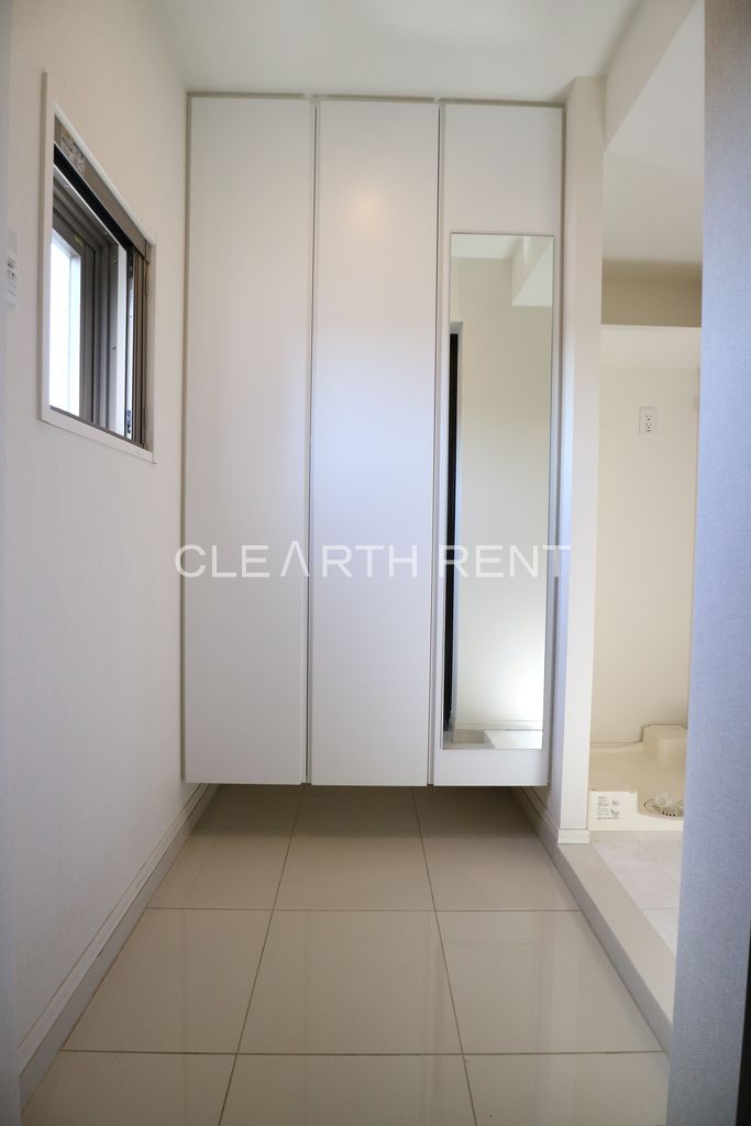 玄関　弊社が直接の管理会社