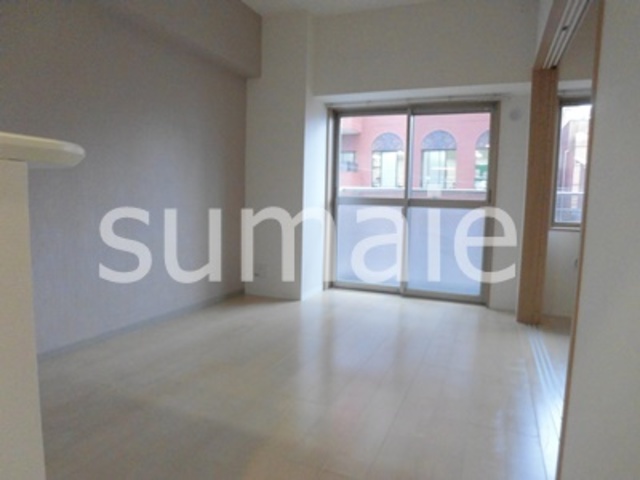 居室・リビング　人気のフローリング。