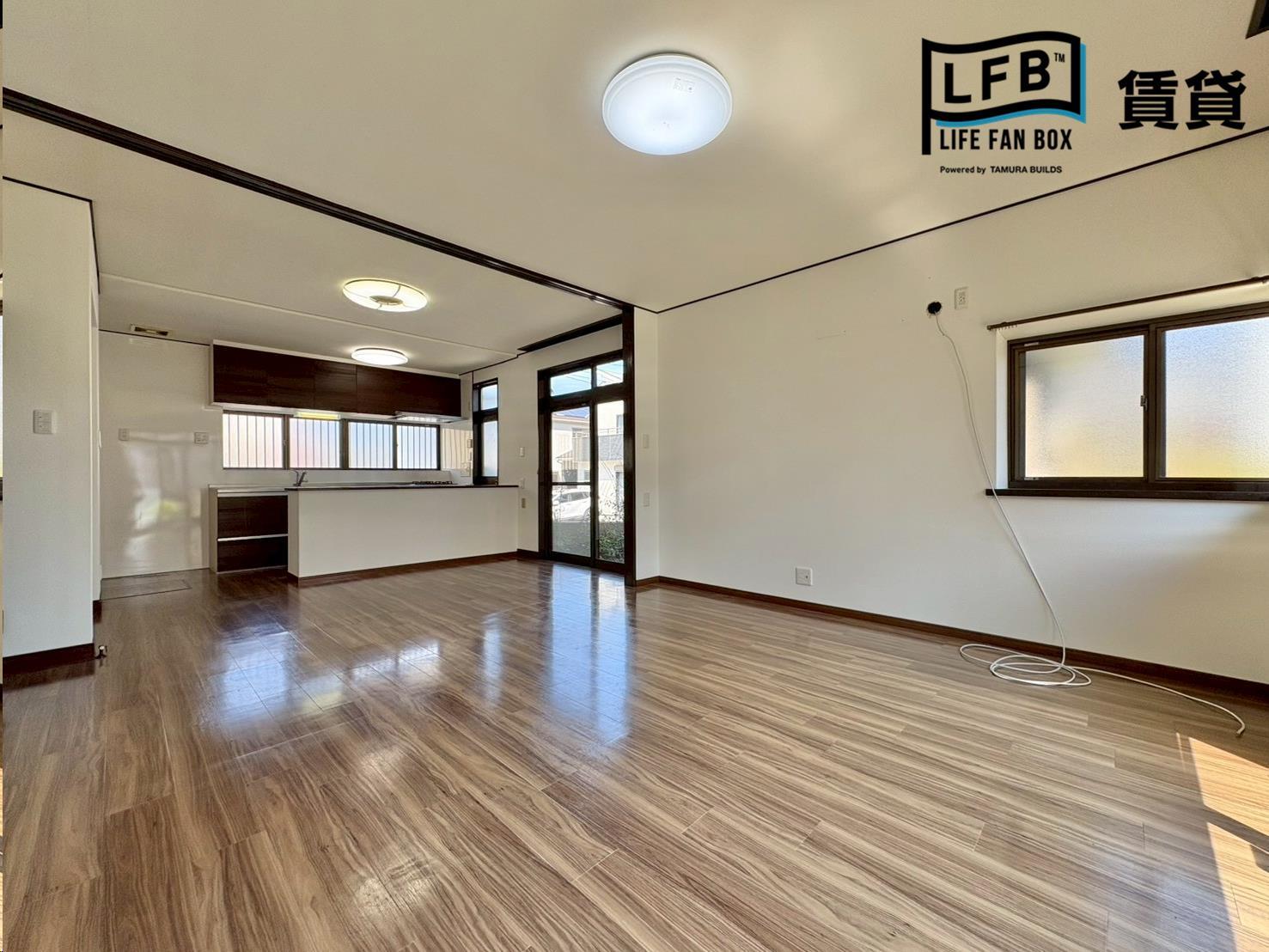 居室・リビング　※清掃前の写真です！