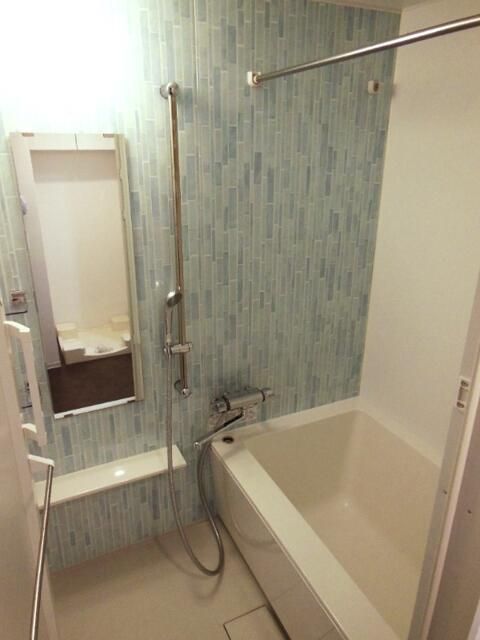 バス・シャワールーム　※別部屋参考写真