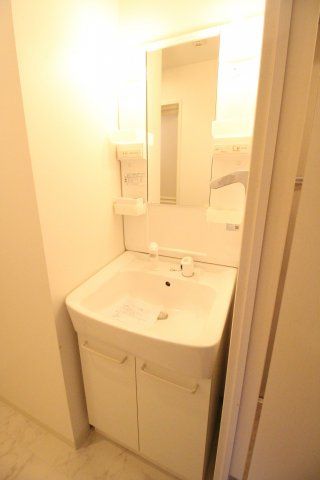 洗面設備　ヒルズ飛鳥山　北区滝野川2