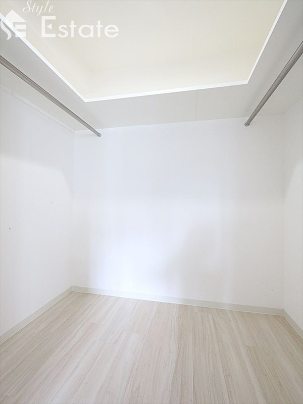 収納　ウォークインクローゼット