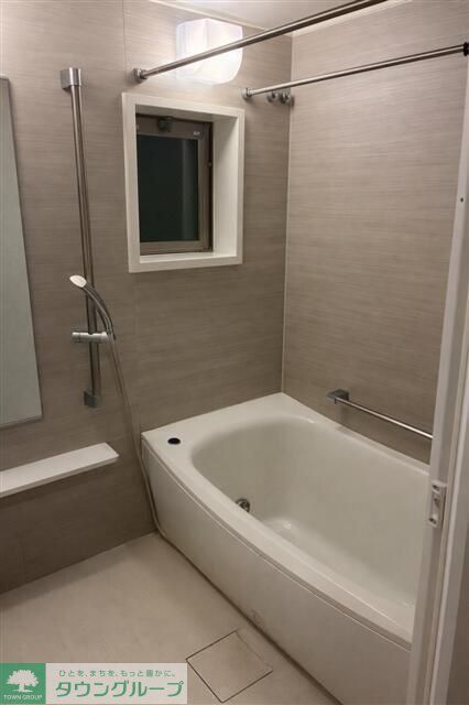 バス・シャワールーム　★お問い合わせはタウンハウジング聖蹟桜ヶ丘店まで★