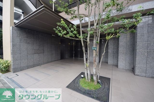 エントランス　★お問い合わせはタウンハウジング聖蹟桜ヶ丘店まで★