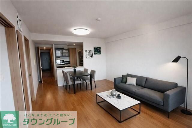 居室・リビング　★お問い合わせはタウンハウジング聖蹟桜ヶ丘店まで★