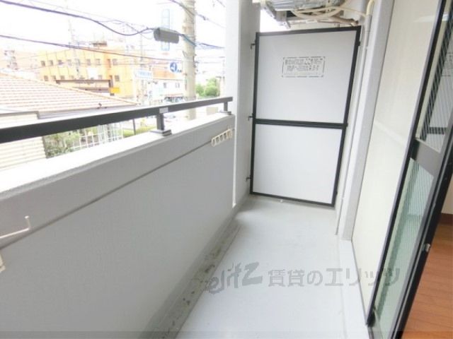 バルコニー　ベランダ
