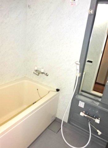 バス・シャワールーム　バス※別部屋参考写真
