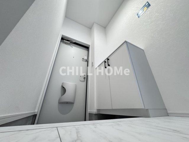 玄関　当社、チルホームのHPもご覧ください(^^)/物件情報多数♪