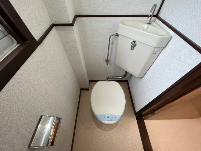 トイレ　トイレもきれいです