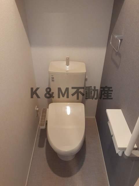 トイレ　ゆったりとした空間のトイレです