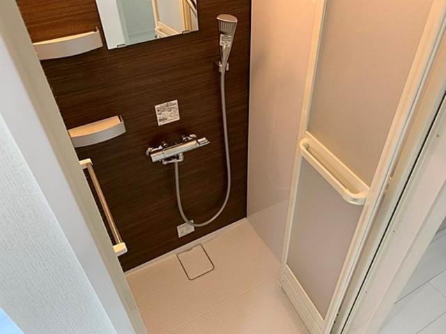 バス・シャワールーム　同仕様参考写真