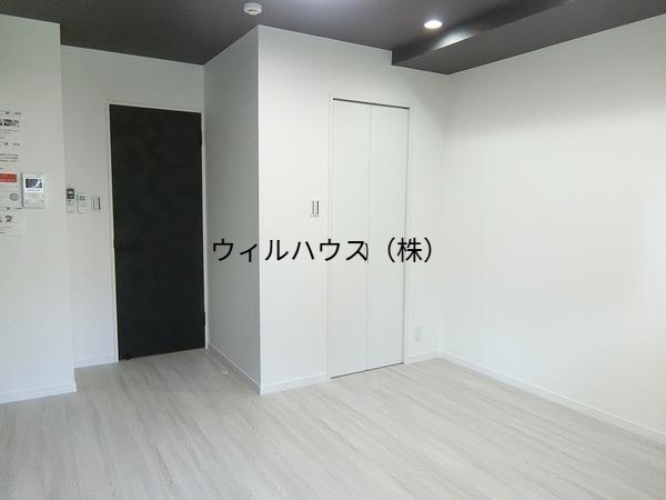 居室・リビング　室内きれいです！