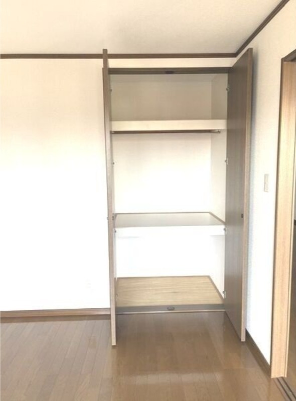 収納　図面と現状に相違がある場合には現状を優先