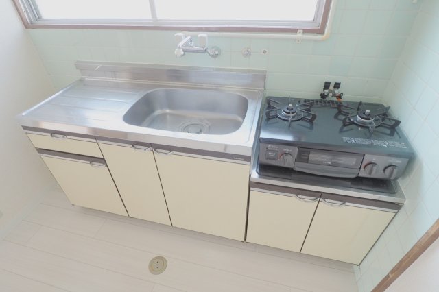 キッチン　※別部屋の写真です。参考にして下さい。コンロは付きません。