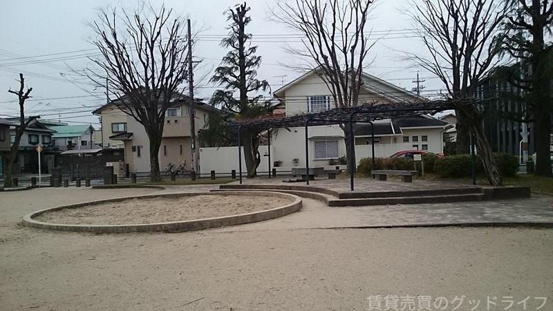 公園　西松本児童公園（公園）まで150m