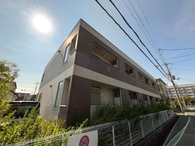 エントランス　外観写真（昼）
