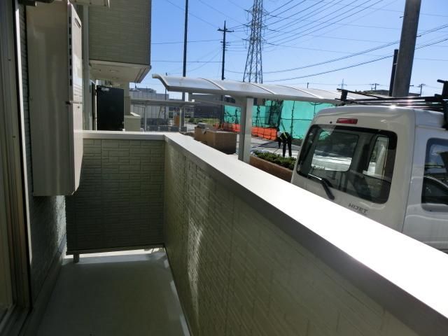 バルコニー　シャッター雨戸