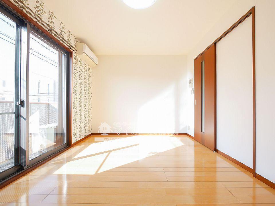 その他部屋・スペース　南側からあたたかい光が差し込んできます♪
