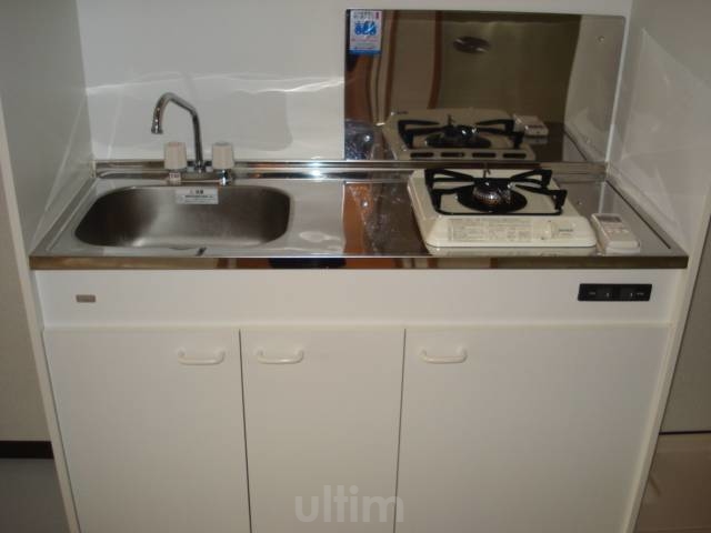 キッチン　※同タイプの他のお部屋です