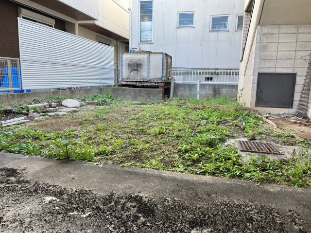 庭　ロアール城主