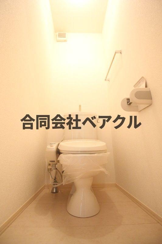 トイレ　落ち着いたトイレです