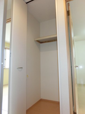 収納　iスクエアwing　収納